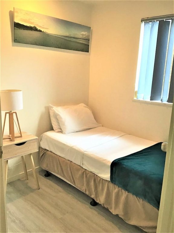 Beaches On Wave Street,Mermaid Beach>>Gold Coast,4 star