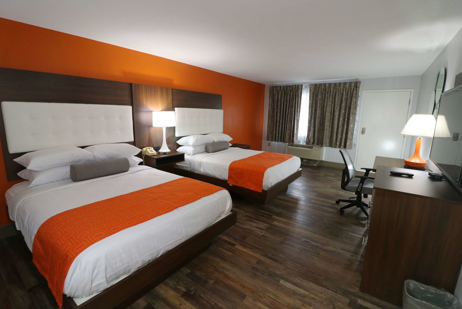 howard johnson by wyndham downtown gatlinburg