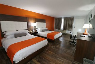howard johnson by wyndham downtown gatlinburg