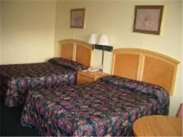 travelers inn