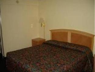 travelers inn