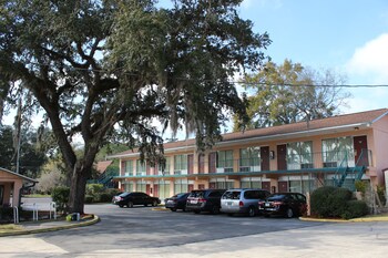 Travelers Inn,Gainesville>>Alachua,2 star