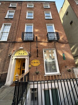 lyndon house
