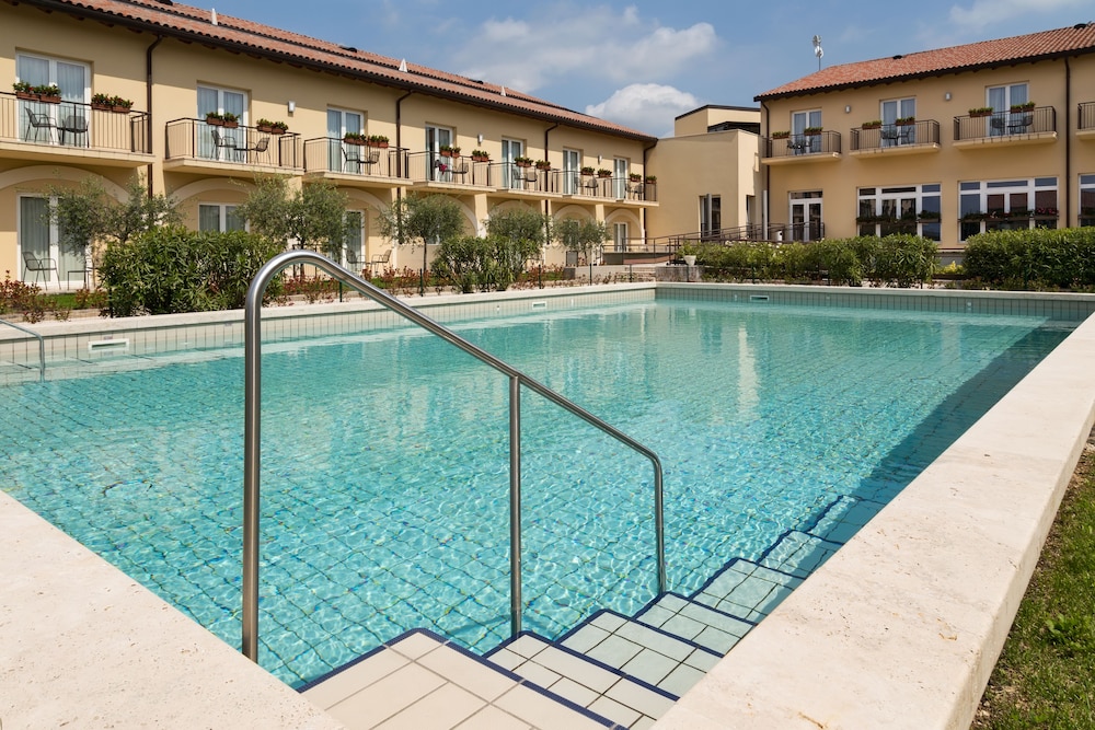 leonardo hotel lago di garda wellness and spa