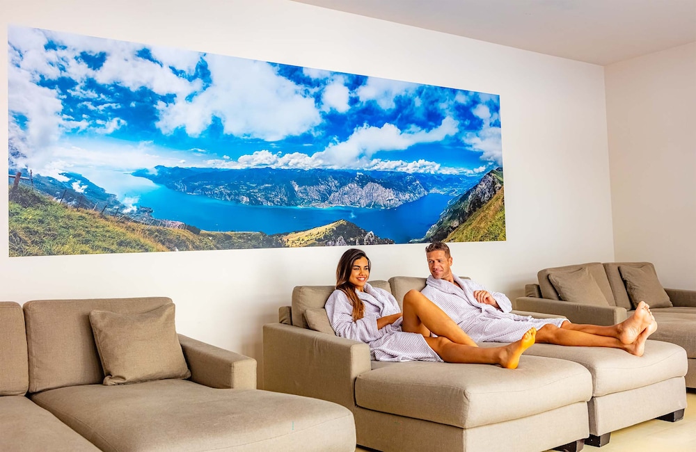 leonardo hotel lago di garda wellness and spa