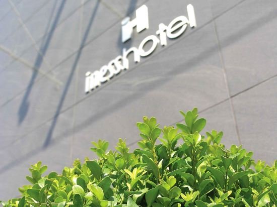 iness hotel