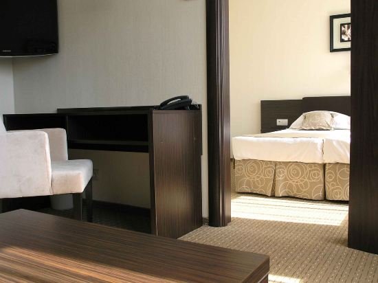 iness hotel