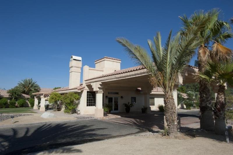 calipatria inn and suites