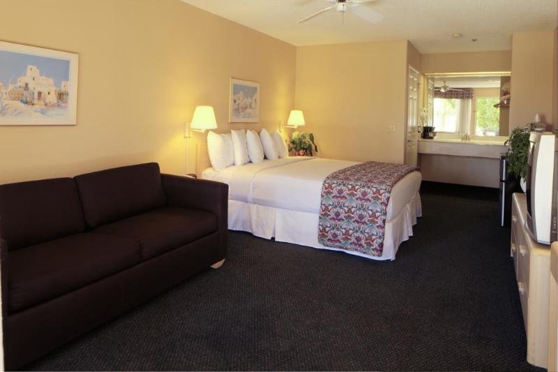 calipatria inn and suites