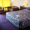 gray plaza motel
