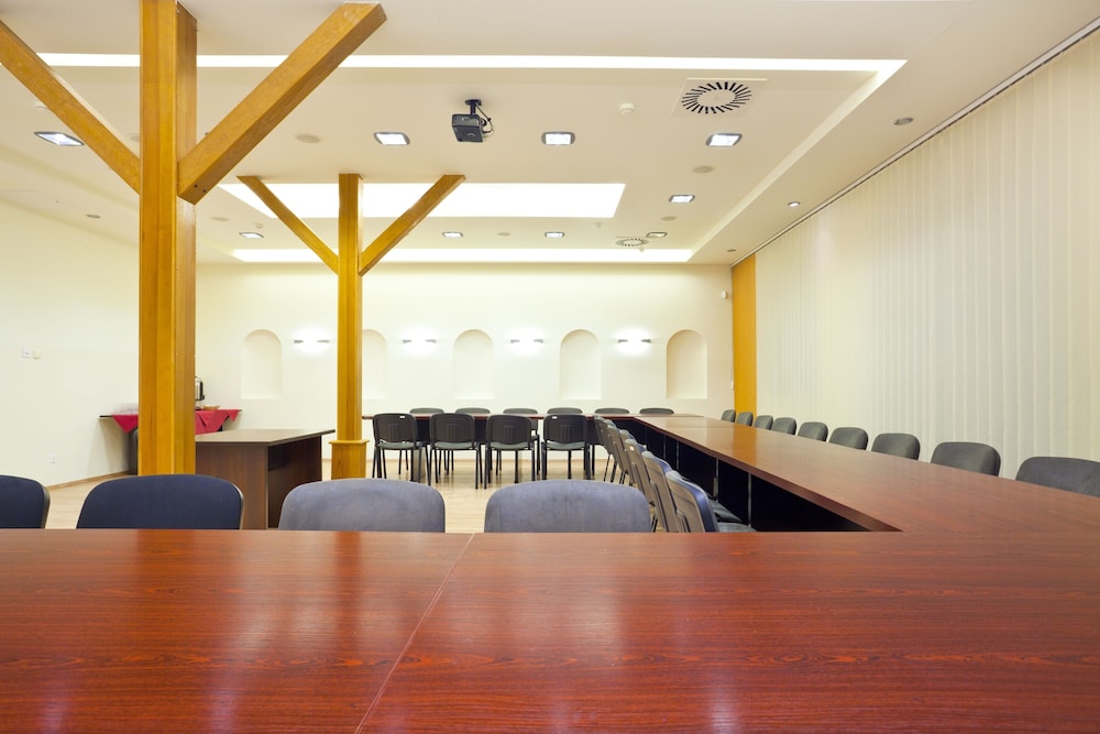best western plus hotel rzeszow city center