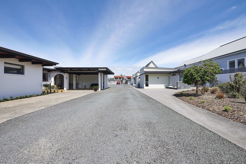 rolleston motel