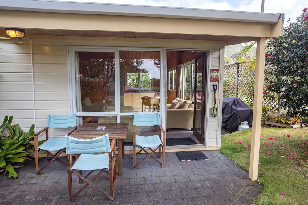 tatahi lodge beach resort