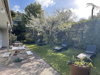 tatahi lodge beach resort