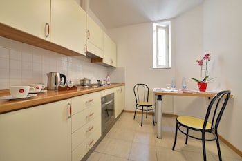 hotel suite home prague