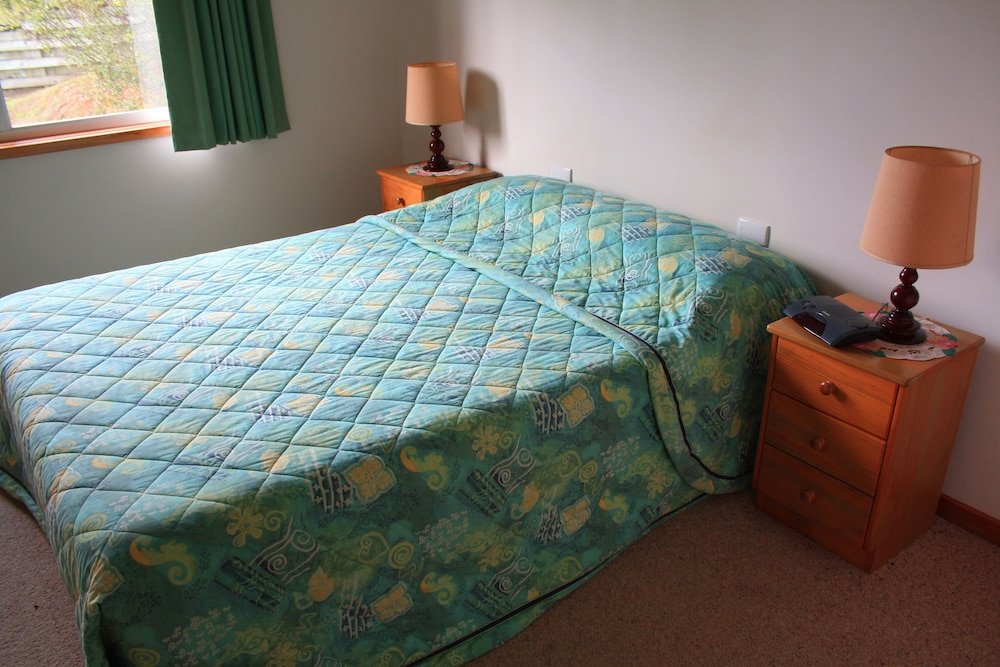 The Crest Apartments,Kingston>>Burnt Pine,3 star