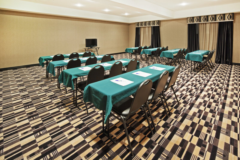 holiday inn express hotel and suites jacksonville an ihg hotel