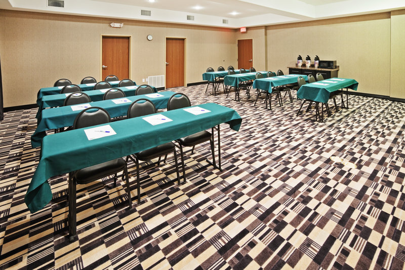 holiday inn express hotel and suites jacksonville an ihg hotel