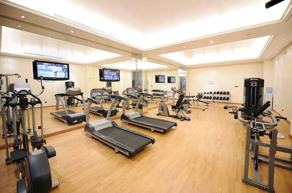 al hamra palace by warwick