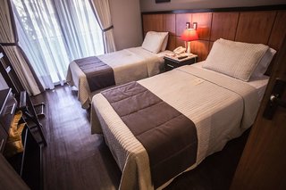 las ventanas suite hotel