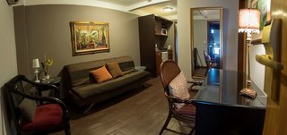 las ventanas suite hotel