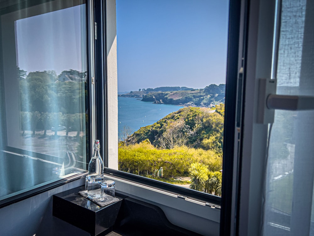 le cardinal belle ile en mer