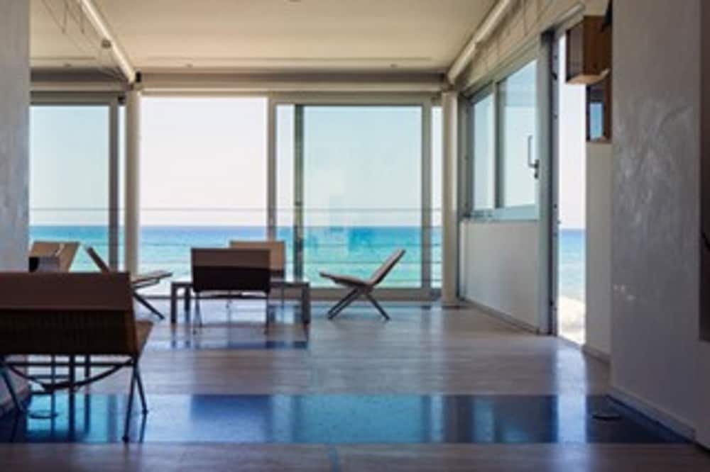 Hotel Amyclae,Latina>>Ladispoli,3 star