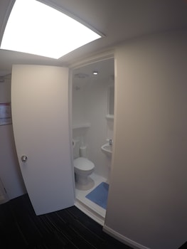 smart russell square hostel