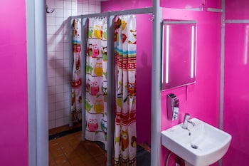 smart russell square hostel