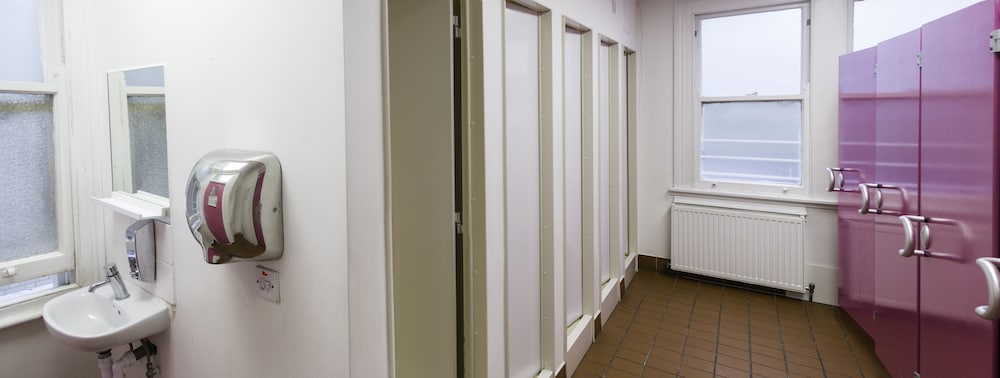 smart russell square hostel