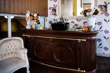 hotel flowers