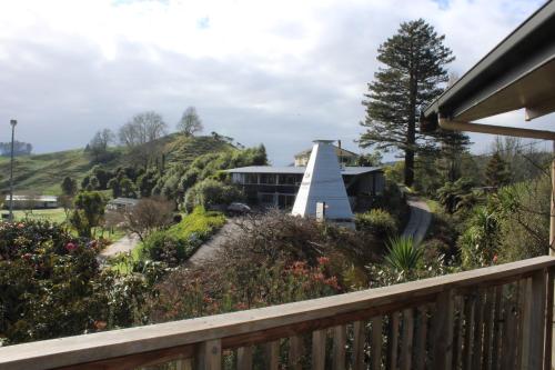 waitomo caves guest lodge