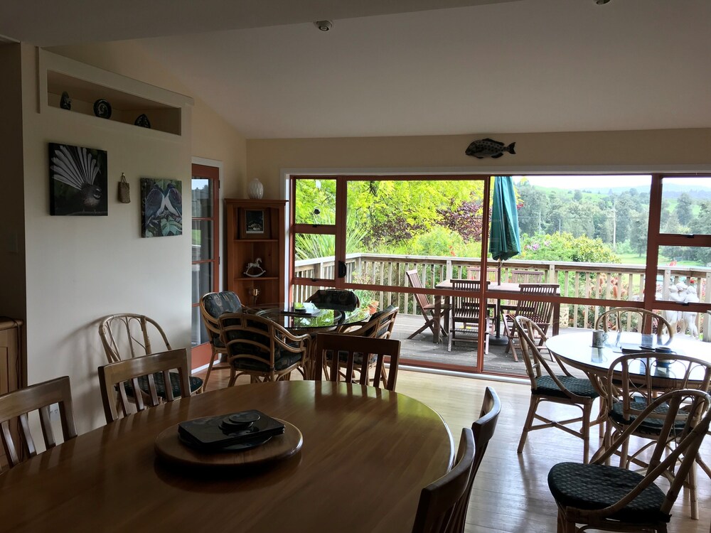 waitomo caves guest lodge