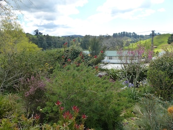waitomo caves guest lodge