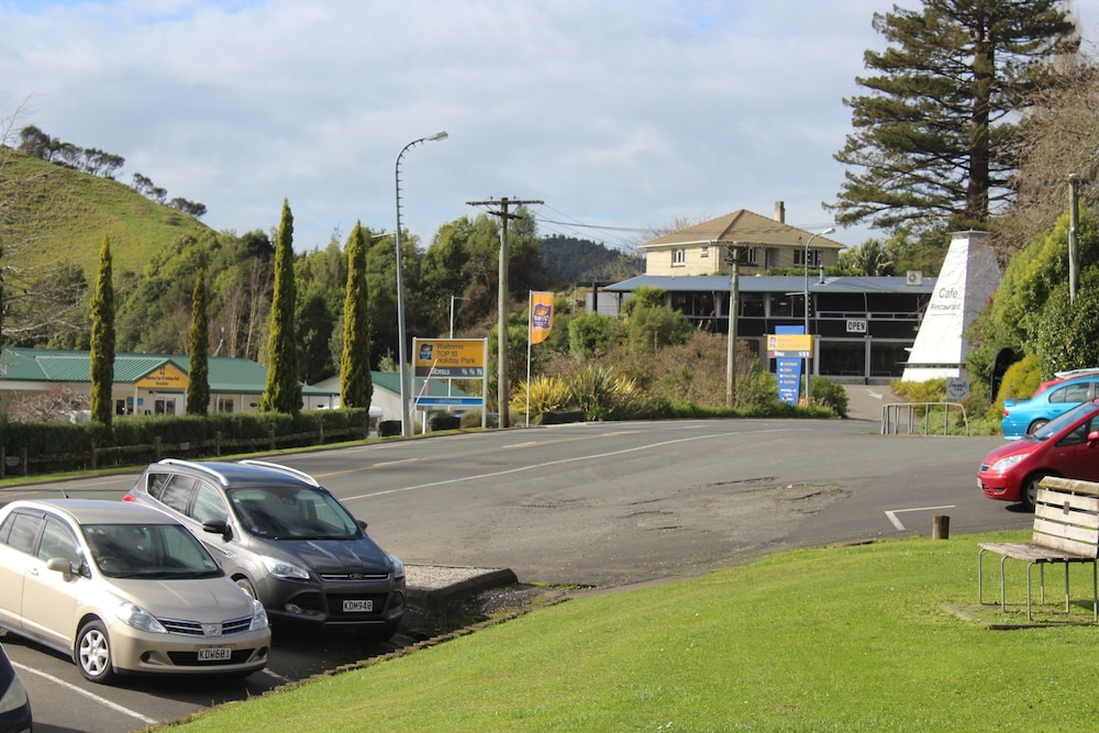 waitomo caves guest lodge