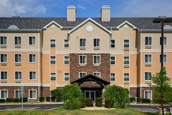 Staybridge Suites Rockford By Ihg,Loves Park>>Belvidere,3 star
