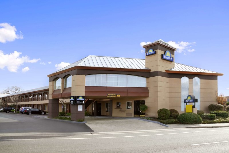 Days Inn By Wyndham Rocklin/Sacramento