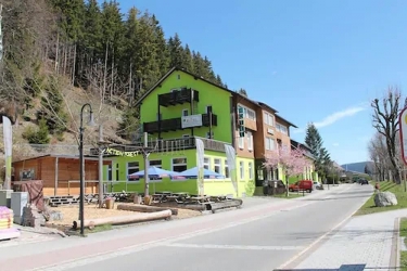 action forest aktiv hotel