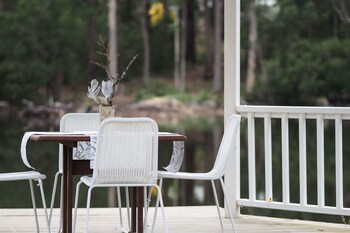 forest lodge resort