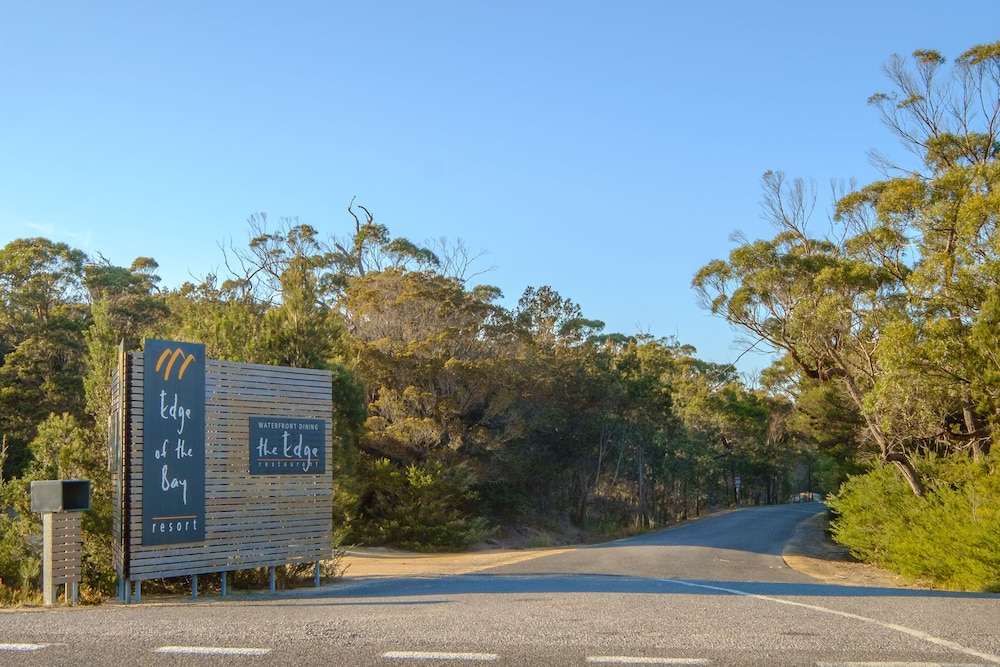 edge of the bay resort