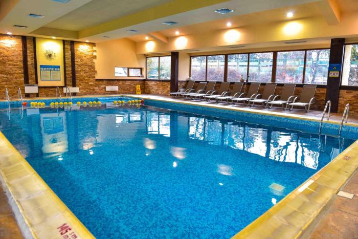 bojur and bojurland apartment complex