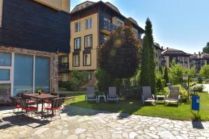 bojur and bojurland apartment complex