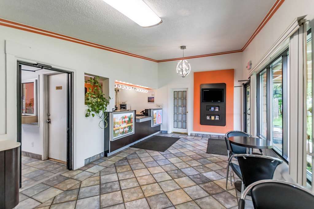 motel 6 kalamazoo mi