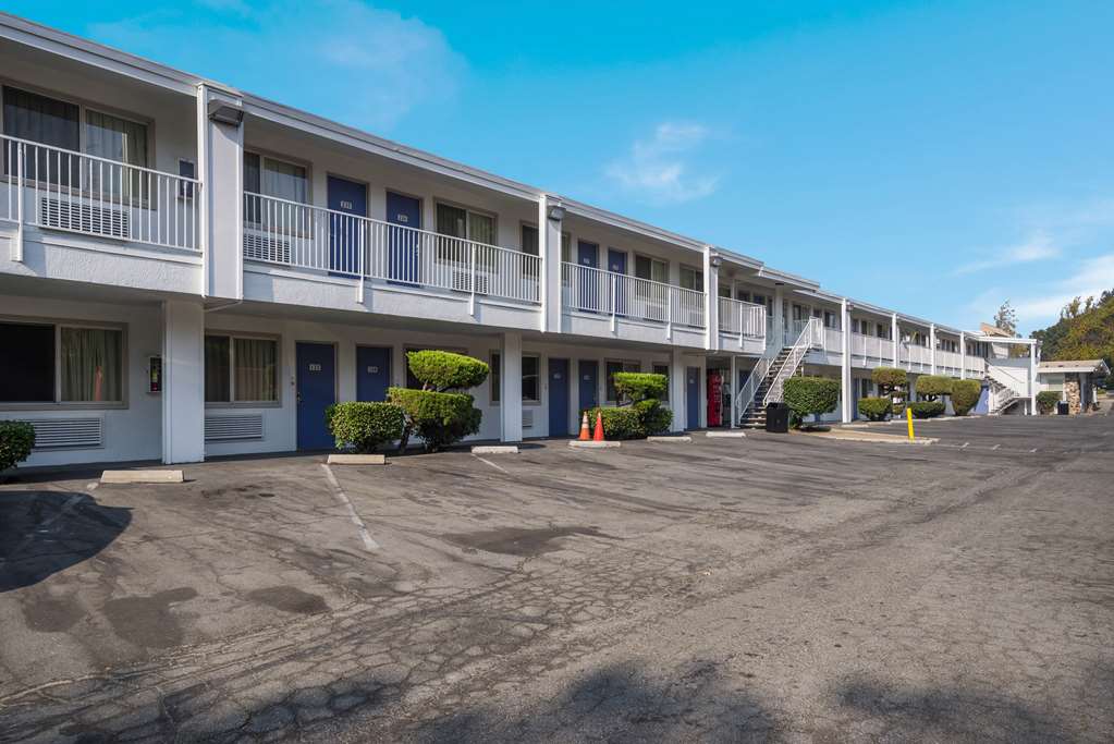 motel 6 concord ca