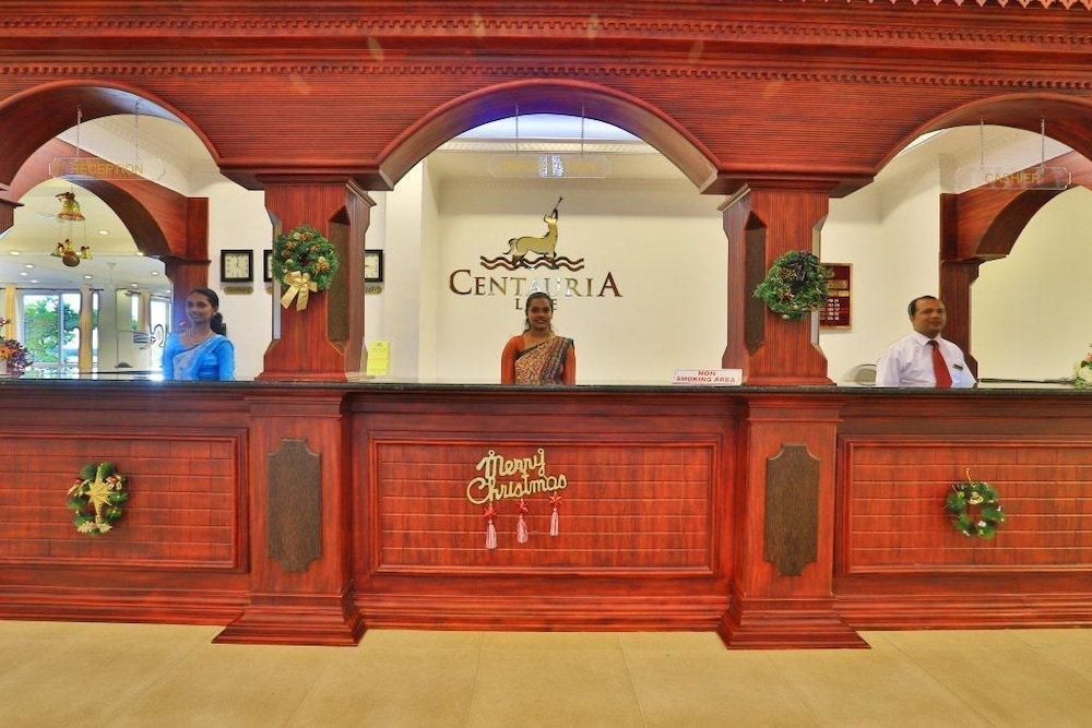 centauria lake resort