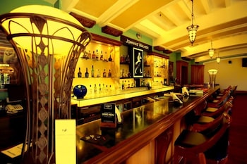 dlf club 4