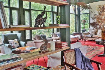 jims jungle retreat