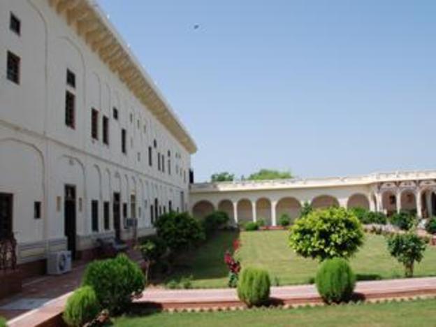 indra vilas