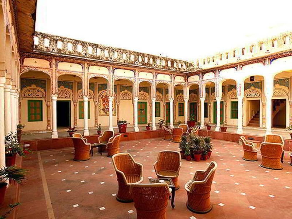 indra vilas