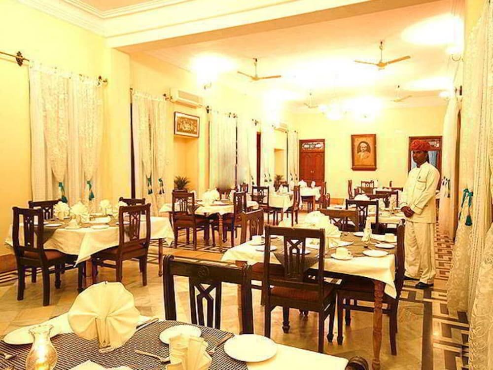 indra vilas